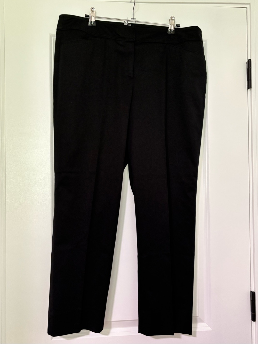 Peace of Cloth Black Women's Capris